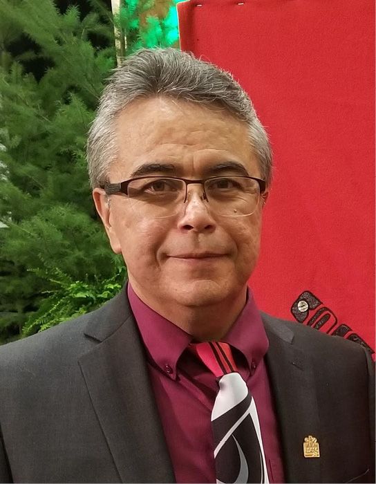 Chef tribal Tyrone&nbsp;McNeil,
président du Comité consultatif autochtone