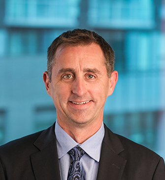 Stephania&nbsp;Luciuk, commissaire